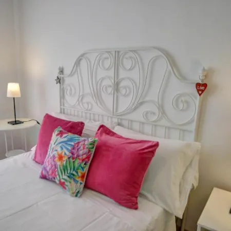 Apartment Sebastian Terrace By Hello Homes *